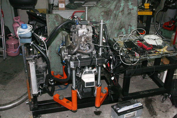 мотор на диностенде